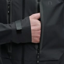 On Running On Storm Jacket - Black -RunGear Elite on storm jacket black 7 1301001