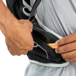 Osprey Duro 15 Running Backpack - Dark Charcoal Grey 12 Osprey Duro 15 Running Backpack - Dark Charcoal Grey -RunGear Elite osprey duro 15 dark charcoral 2 1118586