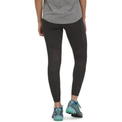 Patagonia Endless Run 7/8 Tights Women - Black -RunGear Elite patagonia women s endless run 7 8 tights black 3 1518440
