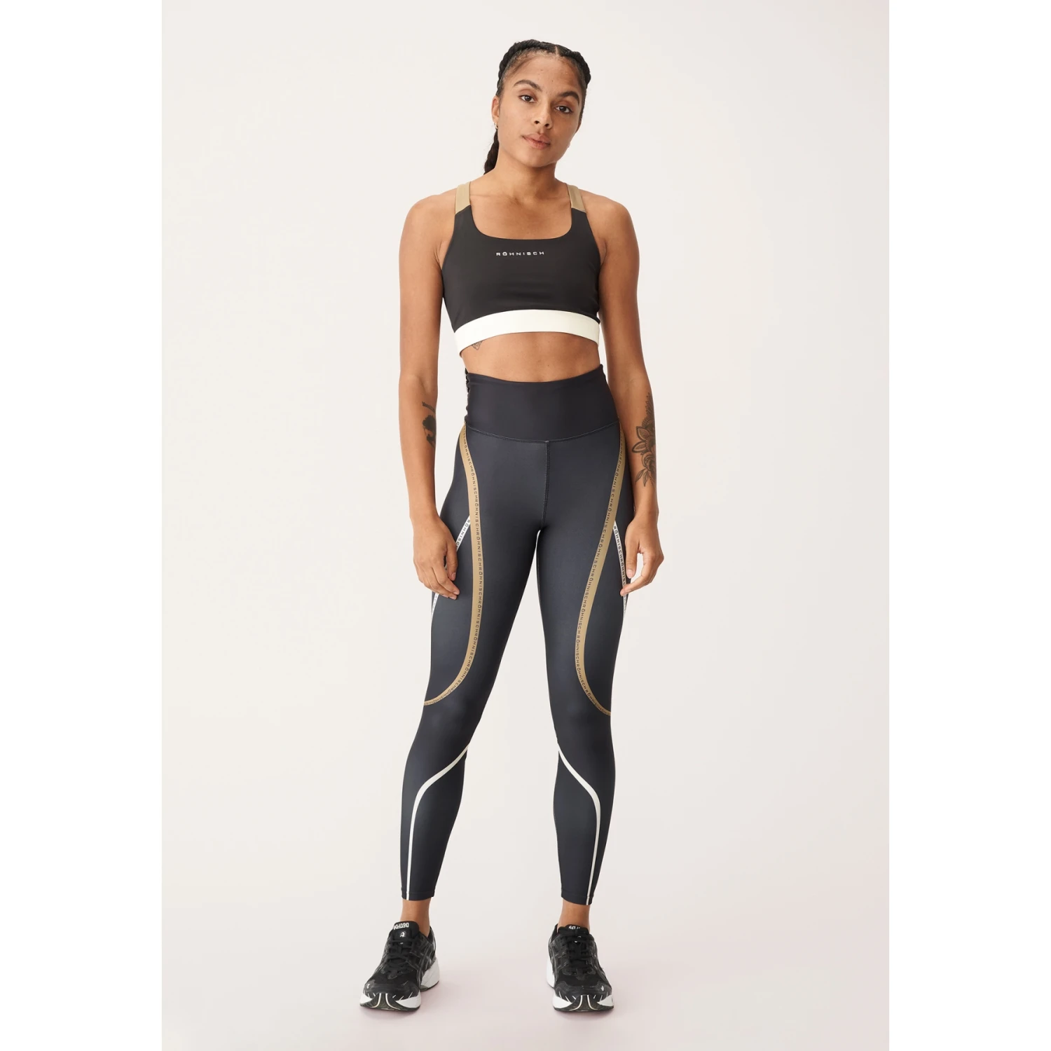 Röhnisch Billie Jean Sports Bra Women - Obsidian Black 4 Röhnisch Billie Jean Sports Bra Women - Obsidian Black - Image 4