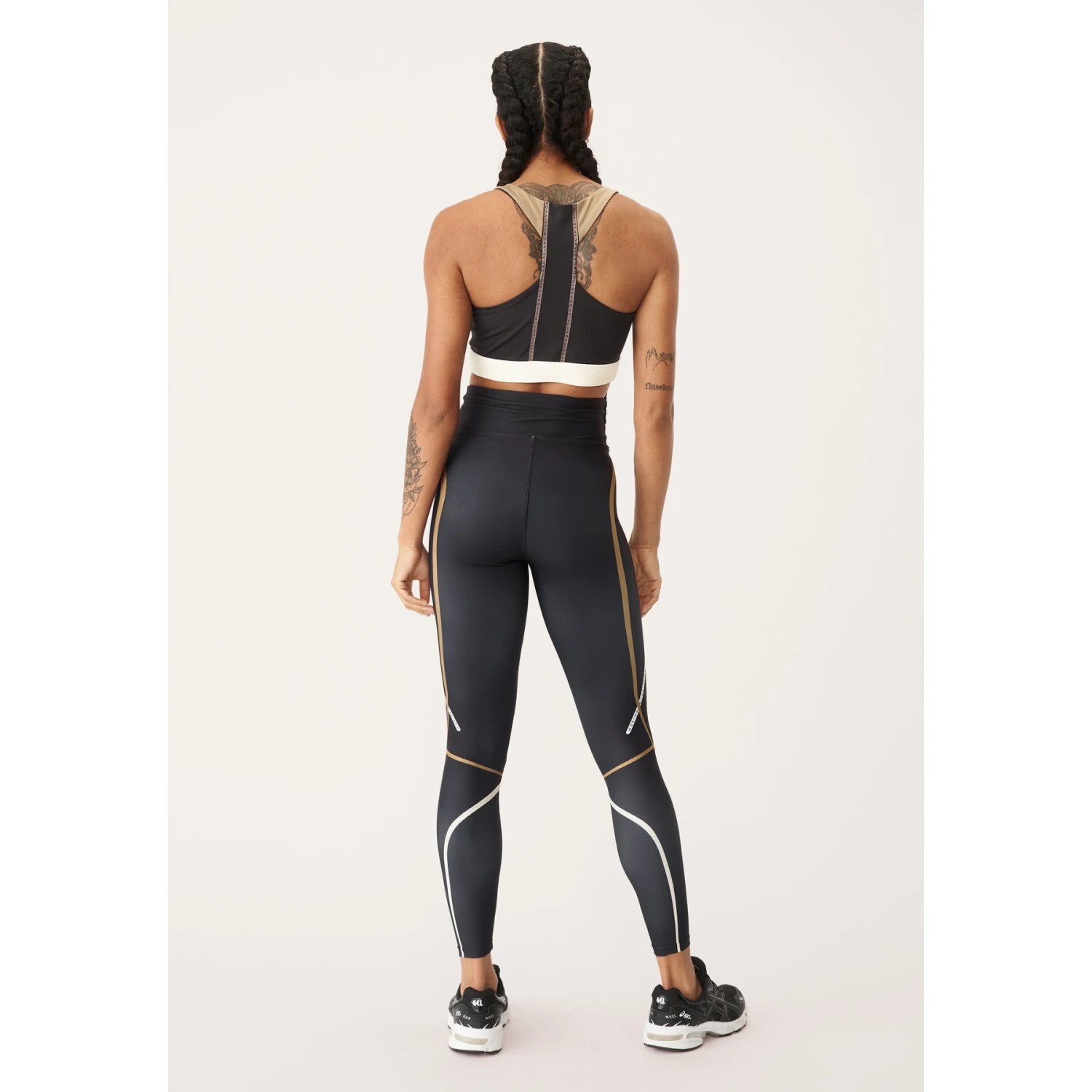 Röhnisch Billie Jean Sports Bra Women - Obsidian Black 5 Röhnisch Billie Jean Sports Bra Women - Obsidian Black - Image 5