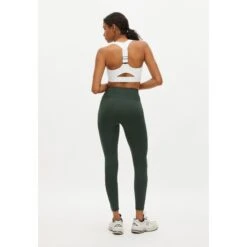 Röhnisch Kay Performance Sports Bra Women - White -RunGear Elite roehnisch kay performance womens sports bra white 5 1348188