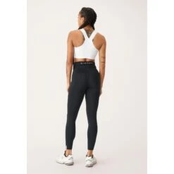 Röhnisch Kay Sports Bra Women - White 11 Röhnisch Kay Sports Bra Women - White -RunGear Elite roehnisch kay sports bra white 5 1109009