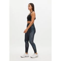 Röhnisch Shield Block Tights Women - Black Mesh Print -RunGear Elite roehnisch shield block womens tights black mesh print 4 1348283