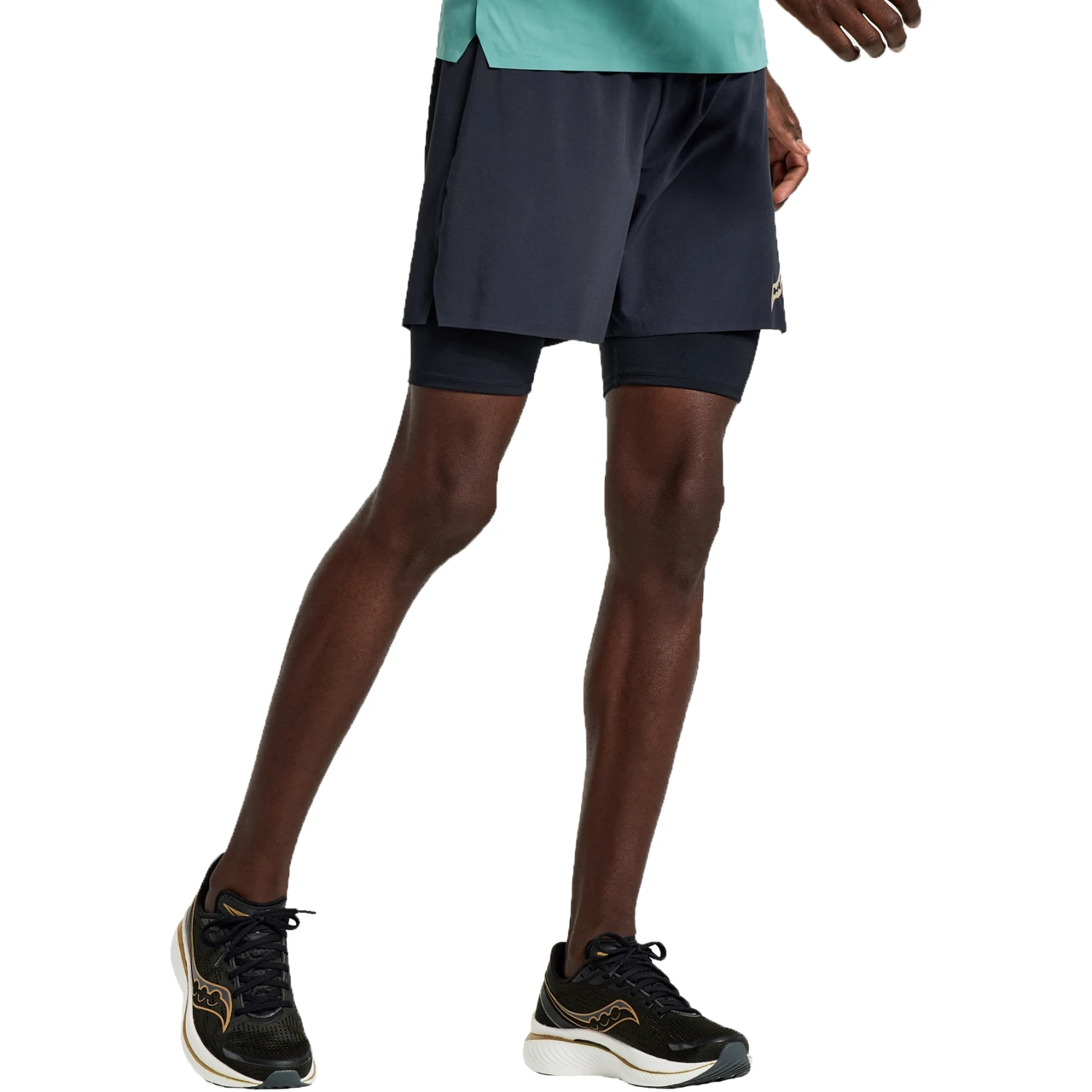 Saucony Pinnacle 5" 2-in-1 Shorts - Black 2 Saucony Pinnacle 5" 2-in-1 Shorts - Black - Image 2