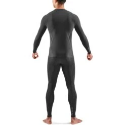 SKINS 2-Series Long Sleeve Top - Black -RunGear Elite skins 2 series long sleeve top black 4 1495256