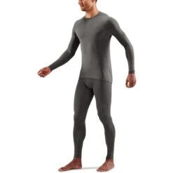 SKINS 2-Series Long Sleeve Top - Charcoal 12 SKINS 2-Series Long Sleeve Top - Charcoal -RunGear Elite skins 2 series long sleeve top charcoal 3 1495259