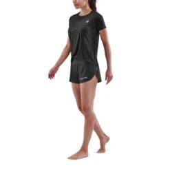 SKINS Activewear 3-Series Run Shorts Women - Black -RunGear Elite skins activewear 3 series women run shorts black 3 892322