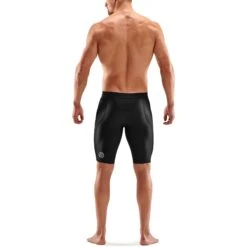 SKINS 3-Series Halftights 400 - Black/Stars -RunGear Elite skins compression 3 series halftights 400 black stars 5 1131318