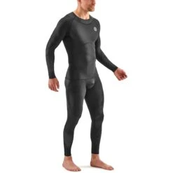 SKINS 3-Series 400 Long Sleeve Top - Black/Stars -RunGear Elite skins compression 3 series long sleeve top 400 black stars 6 1131626