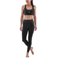SKINS Compression 3-Series Women's Thermal Long Tights - Black 8 SKINS Compression 3-Series Women's Thermal Long Tights - Black -RunGear Elite skins compression 3 series women thermal long tights black 2 894329