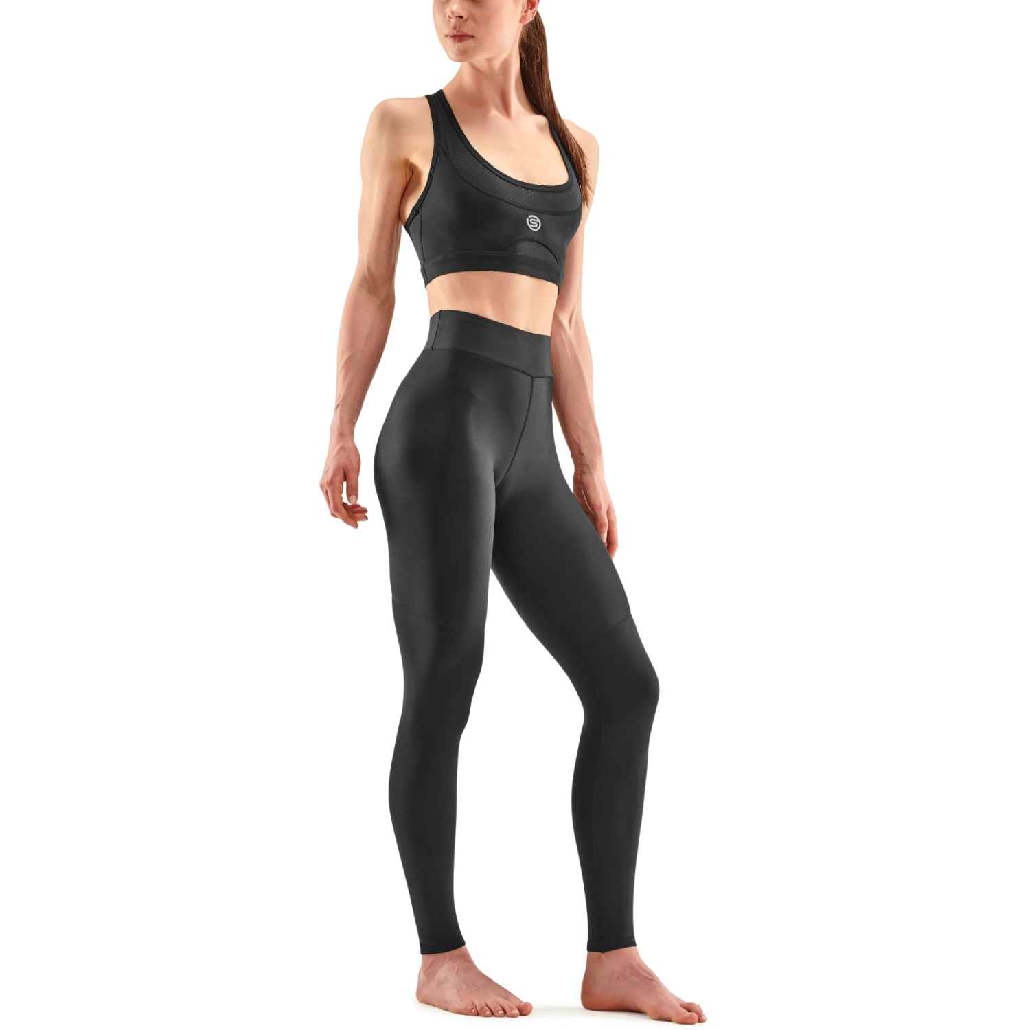 SKINS Compression 3-Series Women's Soft Long Tights - Black 4 SKINS Compression 3-Series Women's Soft Long Tights - Black - Image 4