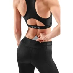 SKINS 5-Series Women's Power Shorts - Black 15 SKINS 5-Series Women's Power Shorts - Black -RunGear Elite skins compression women 5 series power shorts black 3 1131611