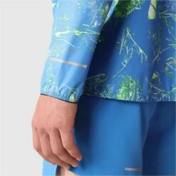 The North Face Higher Run Jacket Men - Super Sonic Blue Valley Floor Print -RunGear Elite the north face mens higher run jacket super sonic blue valley floor print 11 1395215