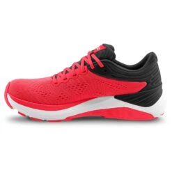 Topo Athletic Ultrafly 4 Running Shoes Men - Bright Red/black -RunGear Elite topo athletic ultrafly 4 mens running shoes bright red black 5 1261895