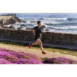 Topo Athletic Ultrafly 4 Running Shoes Men - Bright Red/black -RunGear Elite topo athletic ultrafly 4 mens running shoes bright red black 6 1261894