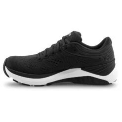 Topo Athletic Ultrafly 4 Running Shoes Men - Black/white -RunGear Elite topo athletic ultrafly 4 womens running shoes black white 5 1261872