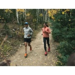 Topo Athletic Ultraventure 3 Trailrunning Shoe Men - Orange/navy -RunGear Elite topo athletic ultraventure 3 mens trailrunning shoe orange navy 2 1414707