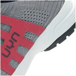 UYN Nature Tune Running Shoes Women - Iron/Carbon/Cherry -RunGear Elite uyn lady nature tune shoes iron carbon cherry 8 982479